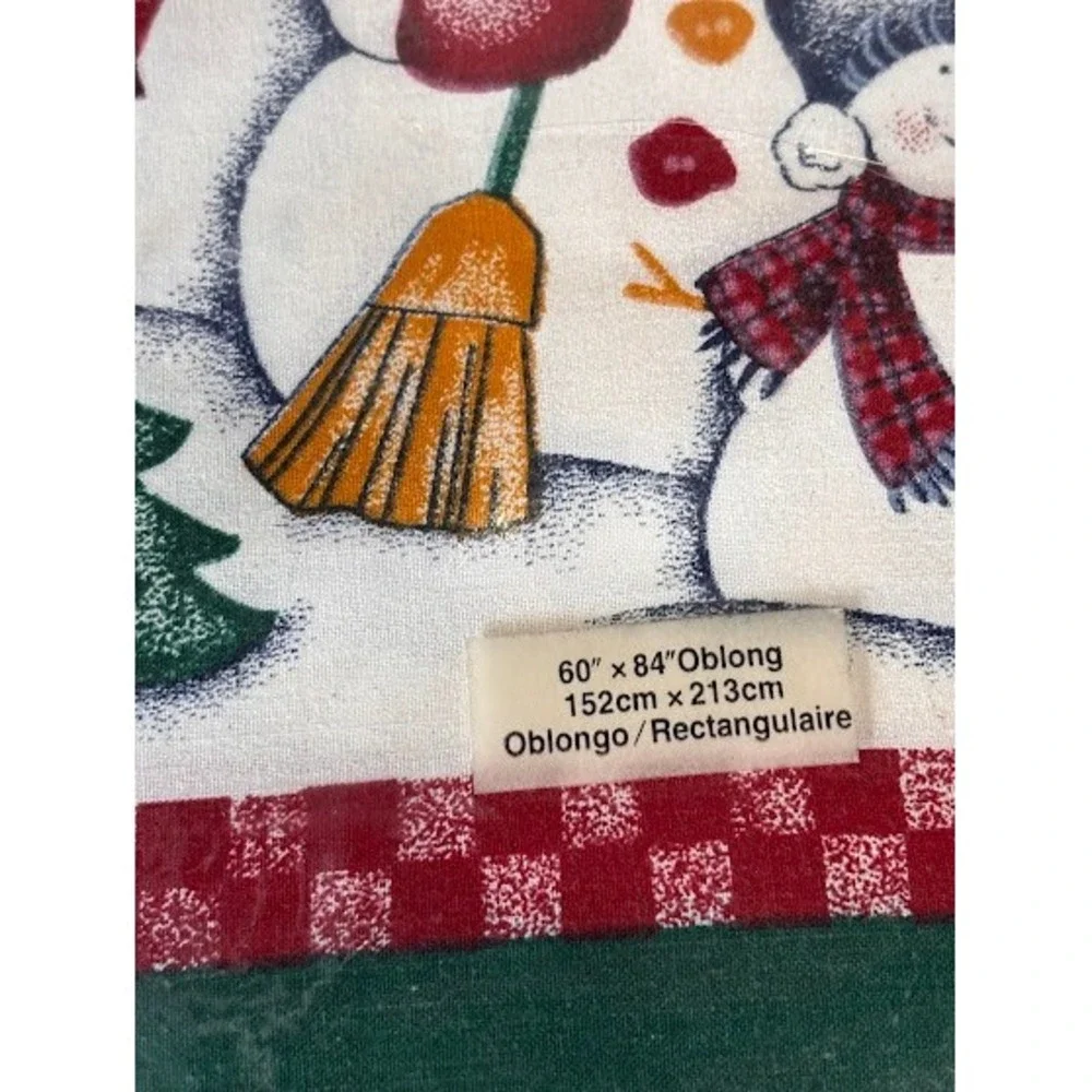 Bardwil Seasons‎ Snow Country Snowman Tablecloth 60x84 Oblong White Green Red